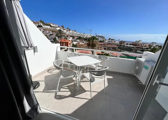 Apartment Lucy, Malibu Park *