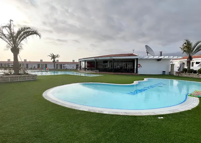 Lucy, Malibu Park Apartment